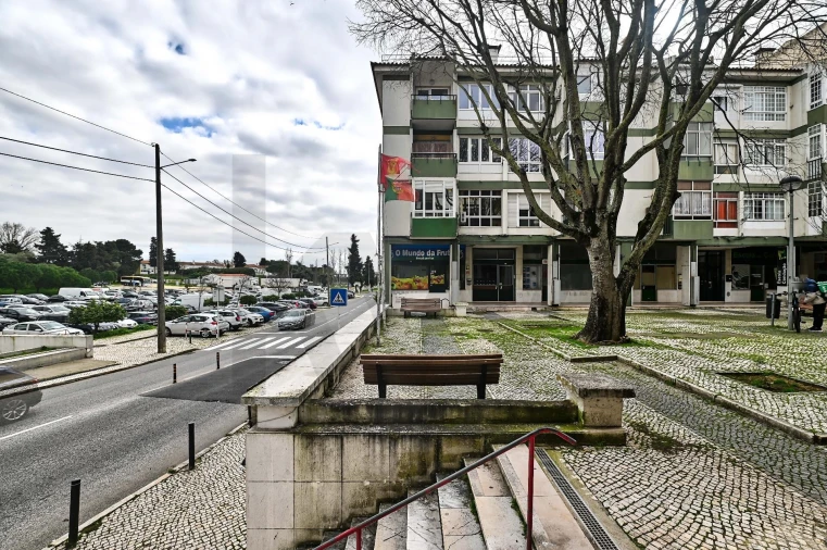 Apartamento T2 para Venda em Santa Iria de Azoia, São João da Talha e Bobadela Foto 20