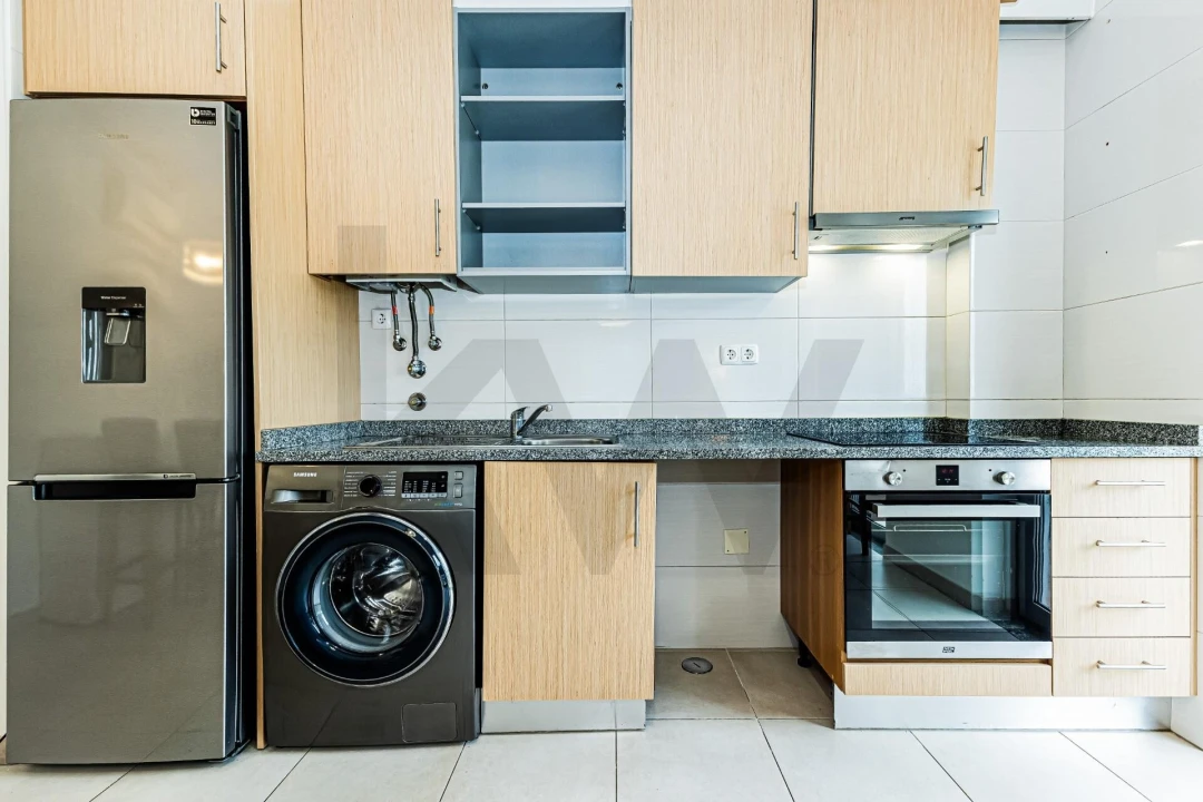 Apartamento T2 para Venda em Porches Foto 5