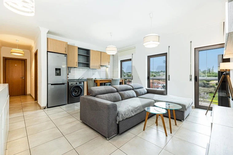 Apartamento T2 para Venda em Porches Foto 2