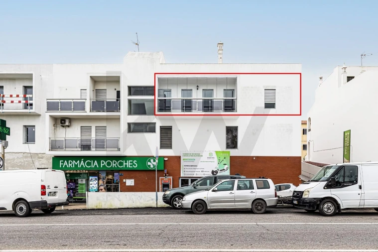 Apartamento T2 para Venda em Porches Foto 1