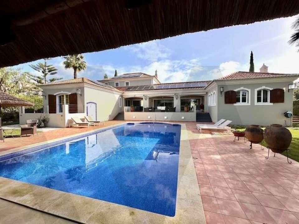 Moradia T3 para Venda em Quarteira Foto 33