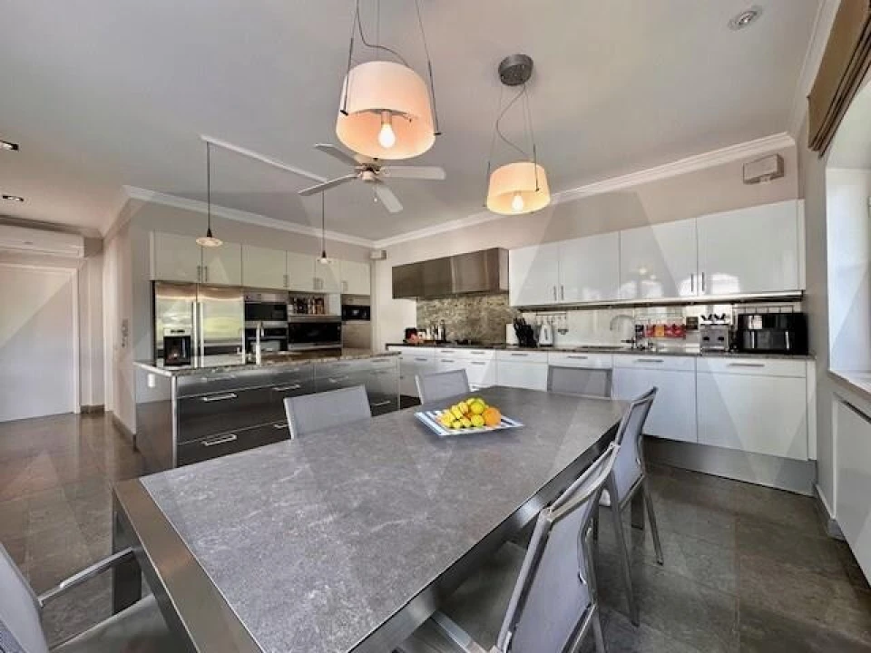 Moradia T3 para Venda em Quarteira Foto 28