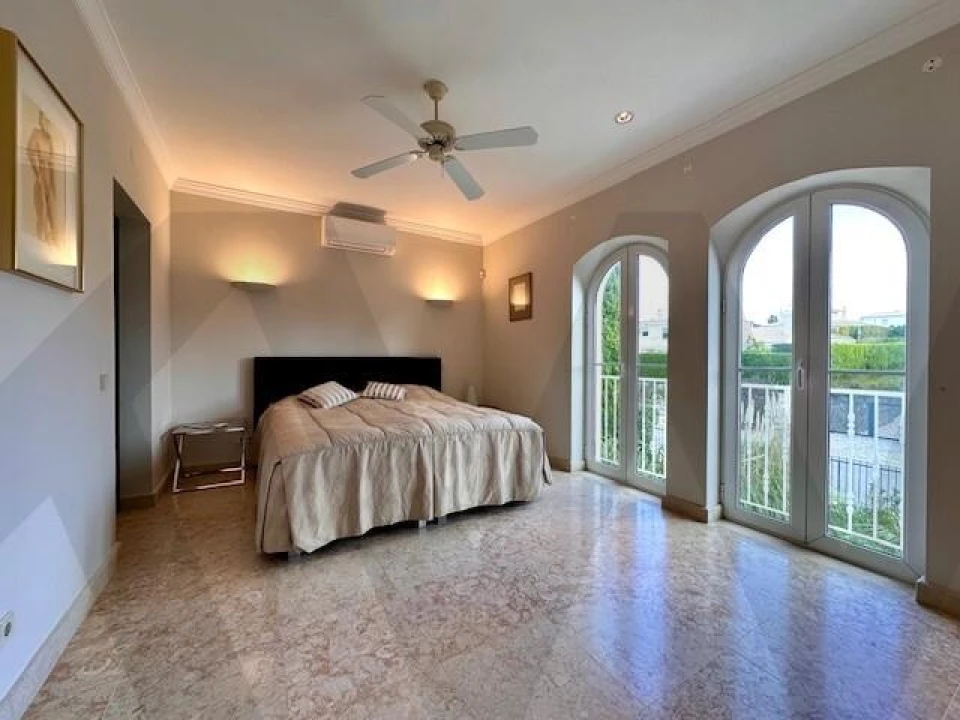 Moradia T3 para Venda em Quarteira Foto 18