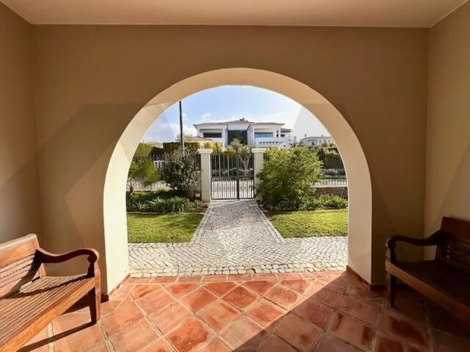 Moradia T3 para Venda em Quarteira Foto 10