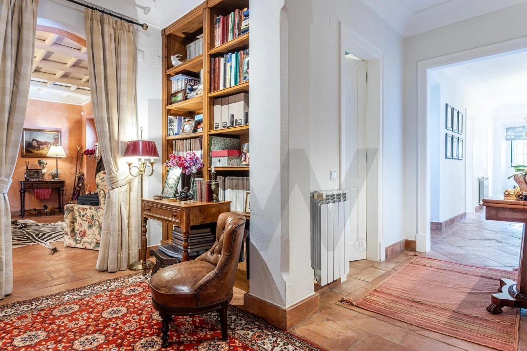 Moradia T5 para Venda em Santo Estêvão Foto 9