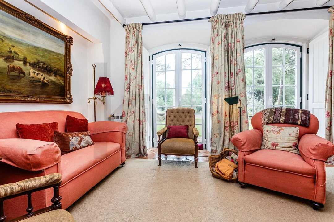 Moradia T5 para Venda em Santo Estêvão Foto 6