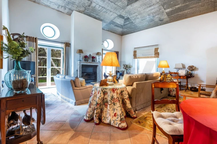 Moradia T5 para Venda em Santo Estêvão Foto 31