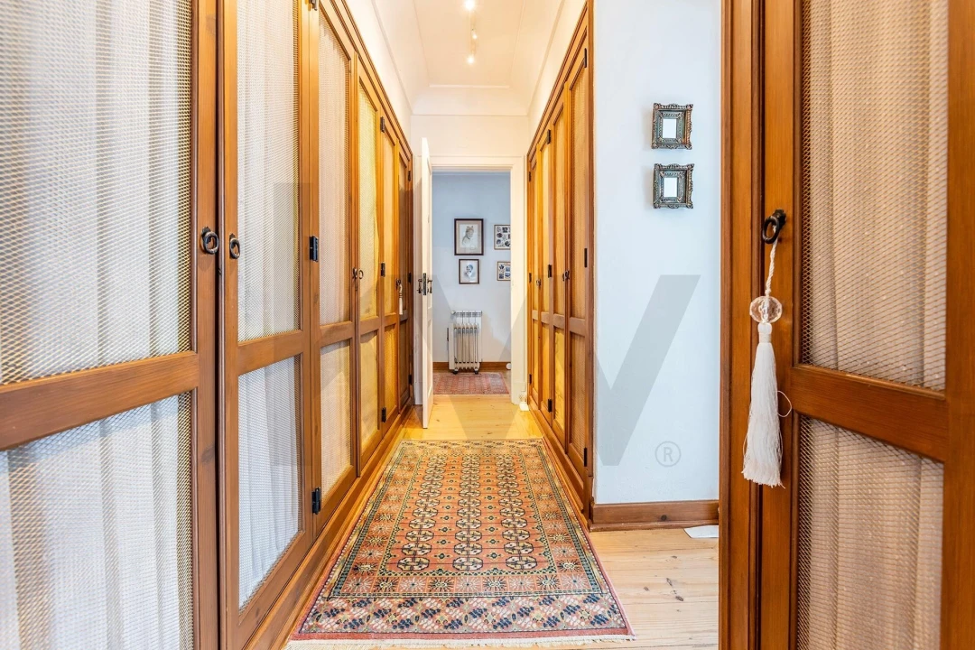 Moradia T5 para Venda em Santo Estêvão Foto 18