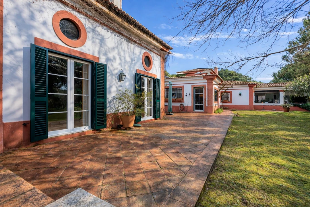 Moradia T5 para Venda em Santo Estêvão Foto 38