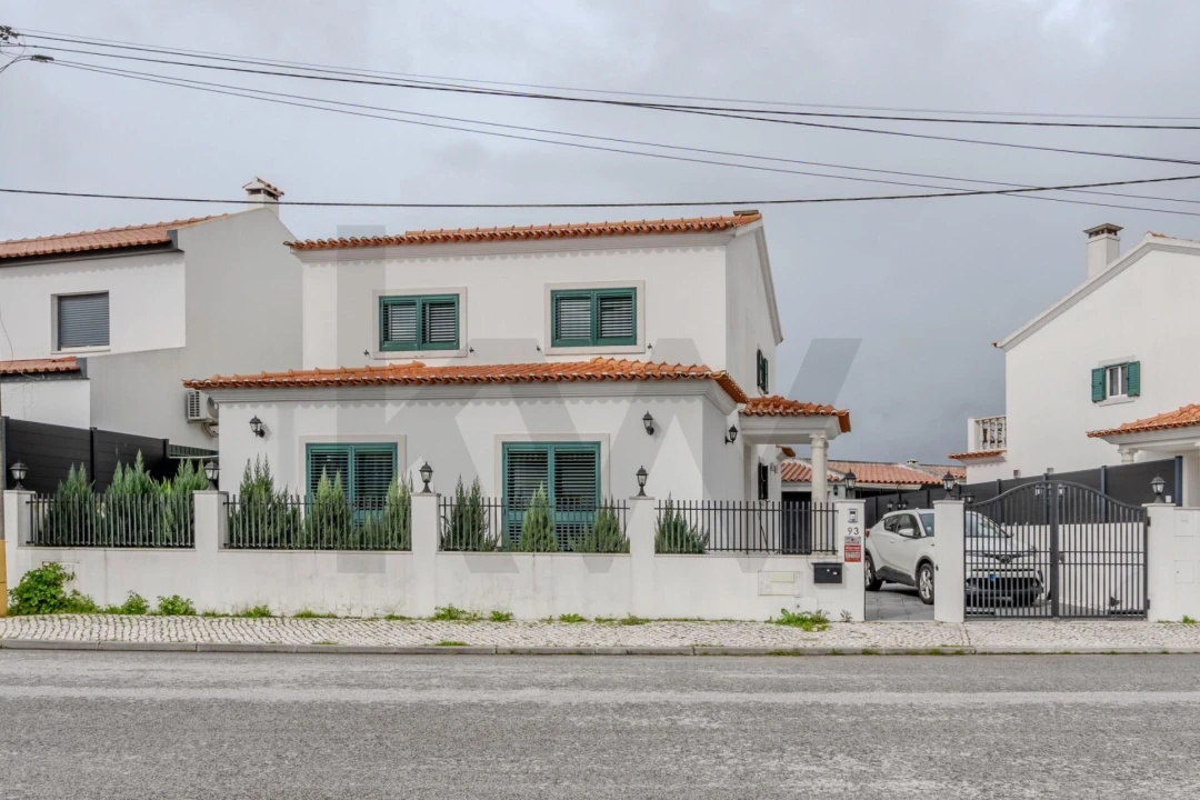 Moradia T5 para Venda em Samora Correia Foto 58