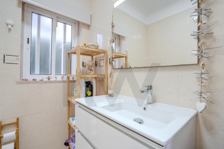 Moradia T5 para Venda em Samora Correia Foto 10