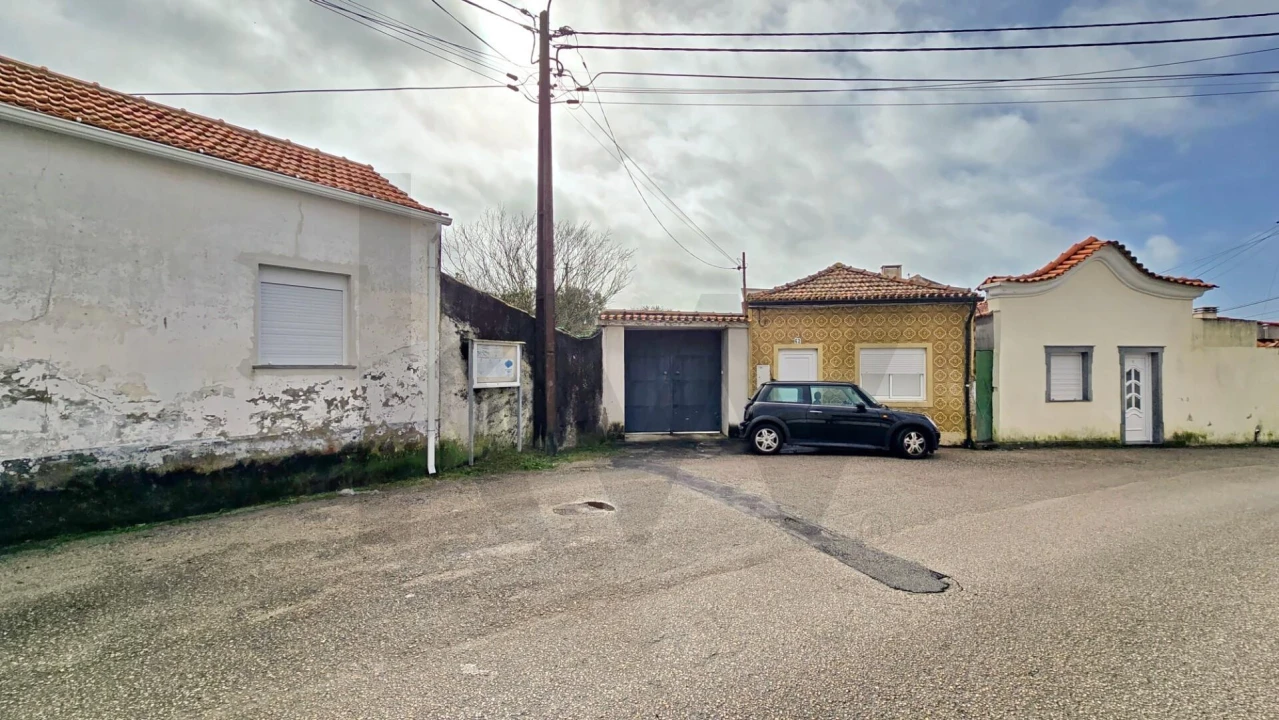 Terreno para Venda em Esgueira Foto 1