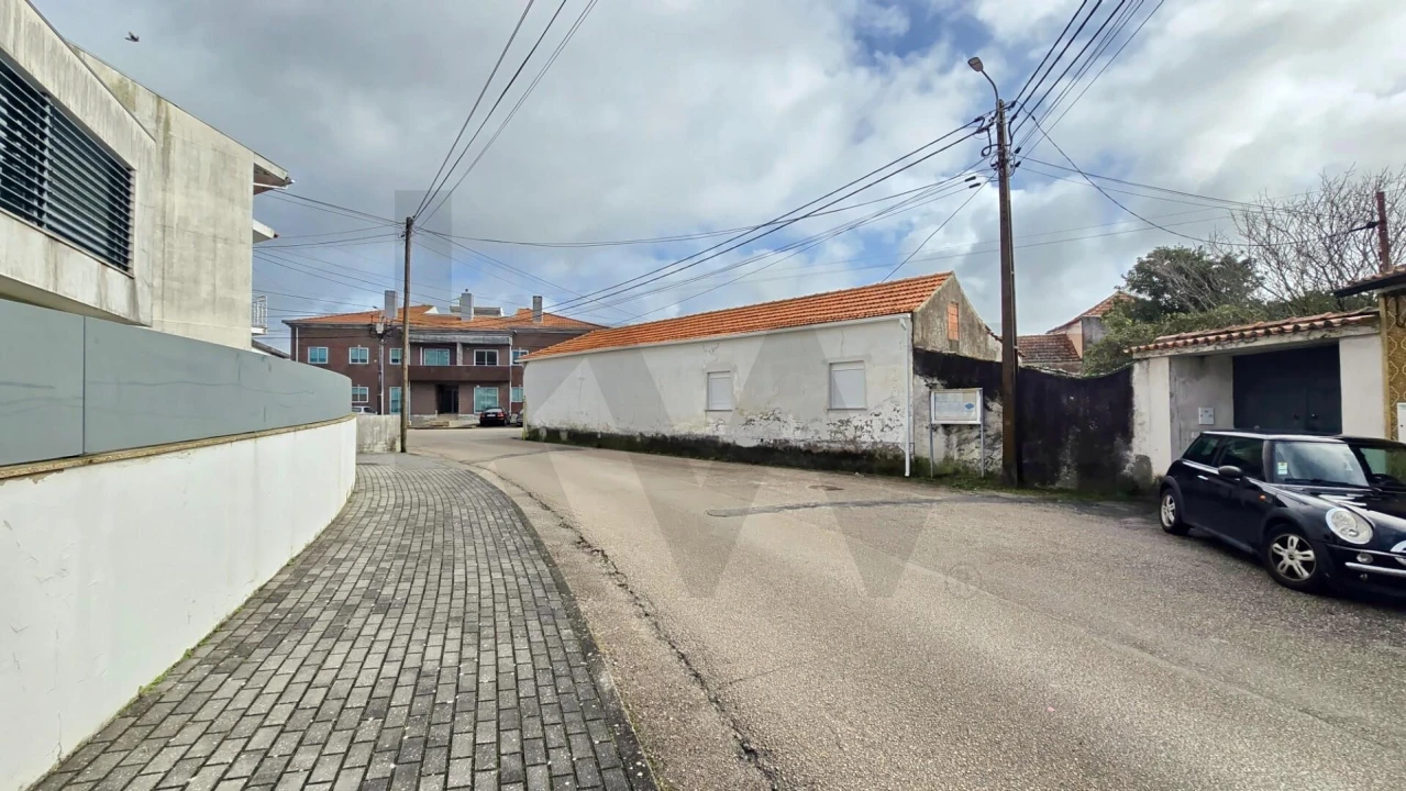 Terreno para Venda em Esgueira Foto 3