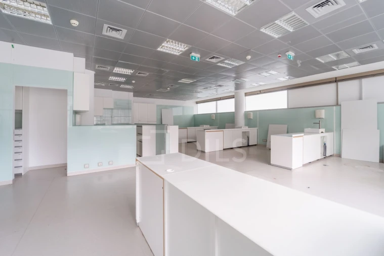 Escritório para Arrendamento em Lordelo do Ouro e Massarelos Foto 6