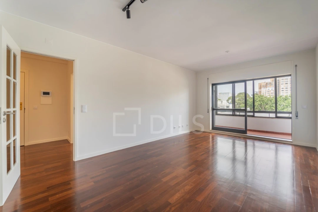 Apartamento T2 para Arrendamento em Ramalde Foto 1