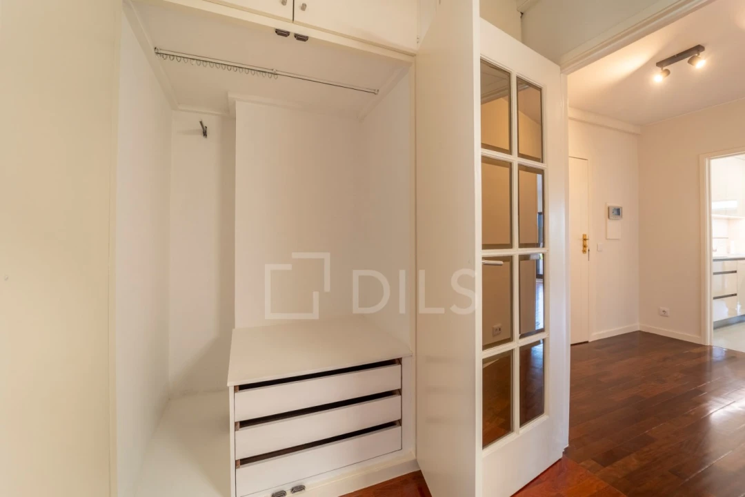 Apartamento T2 para Arrendamento em Ramalde Foto 13