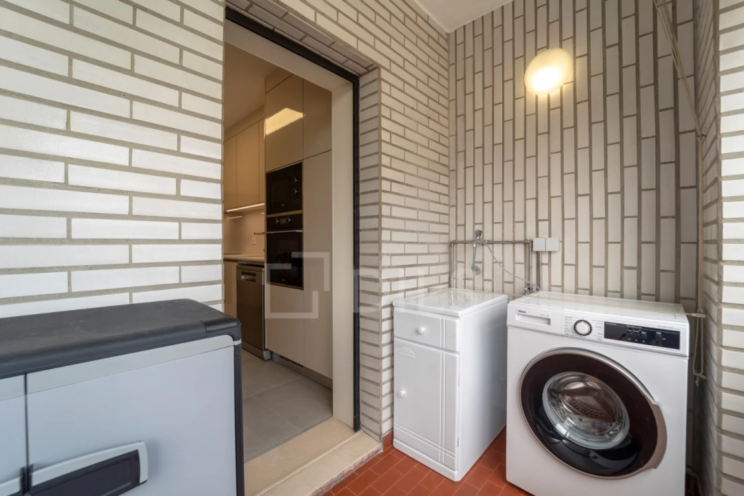 Apartamento T2 para Arrendamento em Ramalde Foto 22