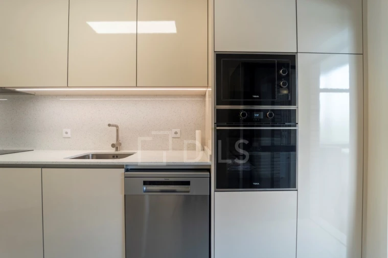 Apartamento T2 para Arrendamento em Ramalde Foto 25