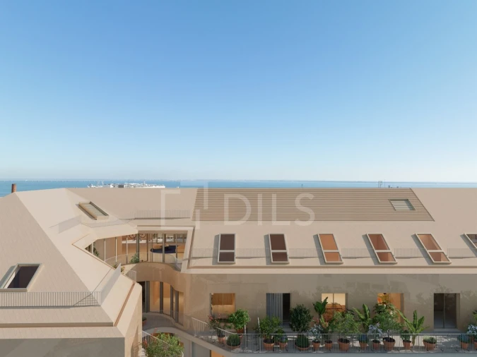 Apartamento T4 para Venda em Marvila Foto 34