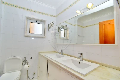 Apartamento T2 para Arrendamento férias em Cascais e Estoril