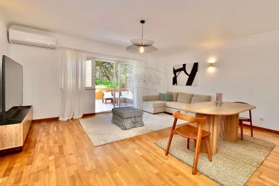 Apartamento T2 para Arrendamento férias em Cascais e Estoril