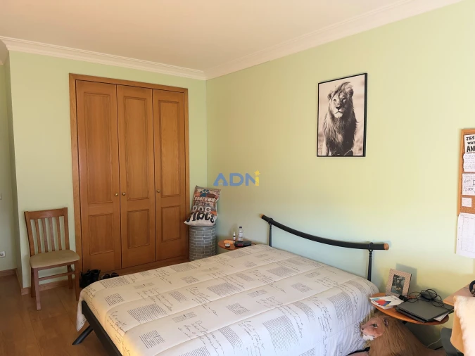 Apartamento T4 para Venda em Alcains Foto 11