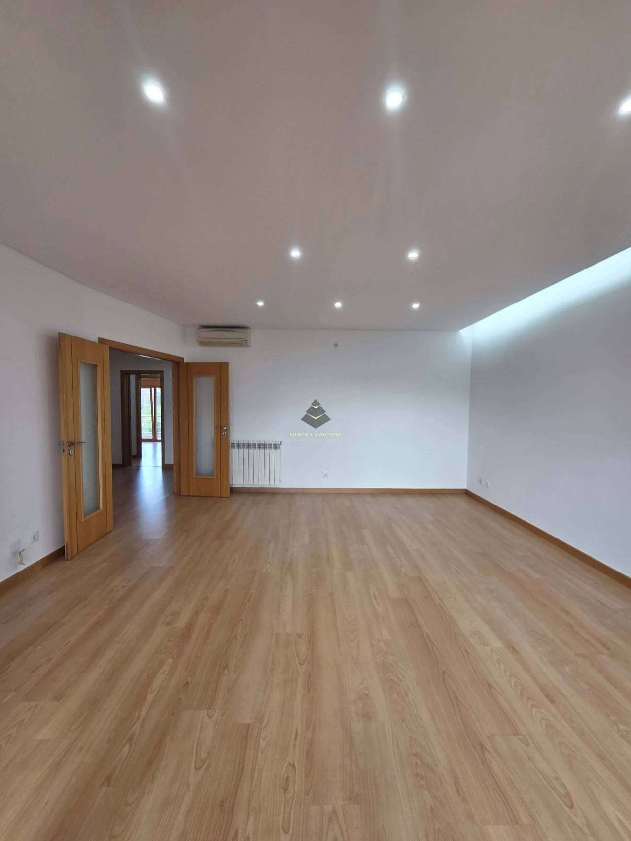 Apartamento T3 para Venda em Odivelas Foto 2