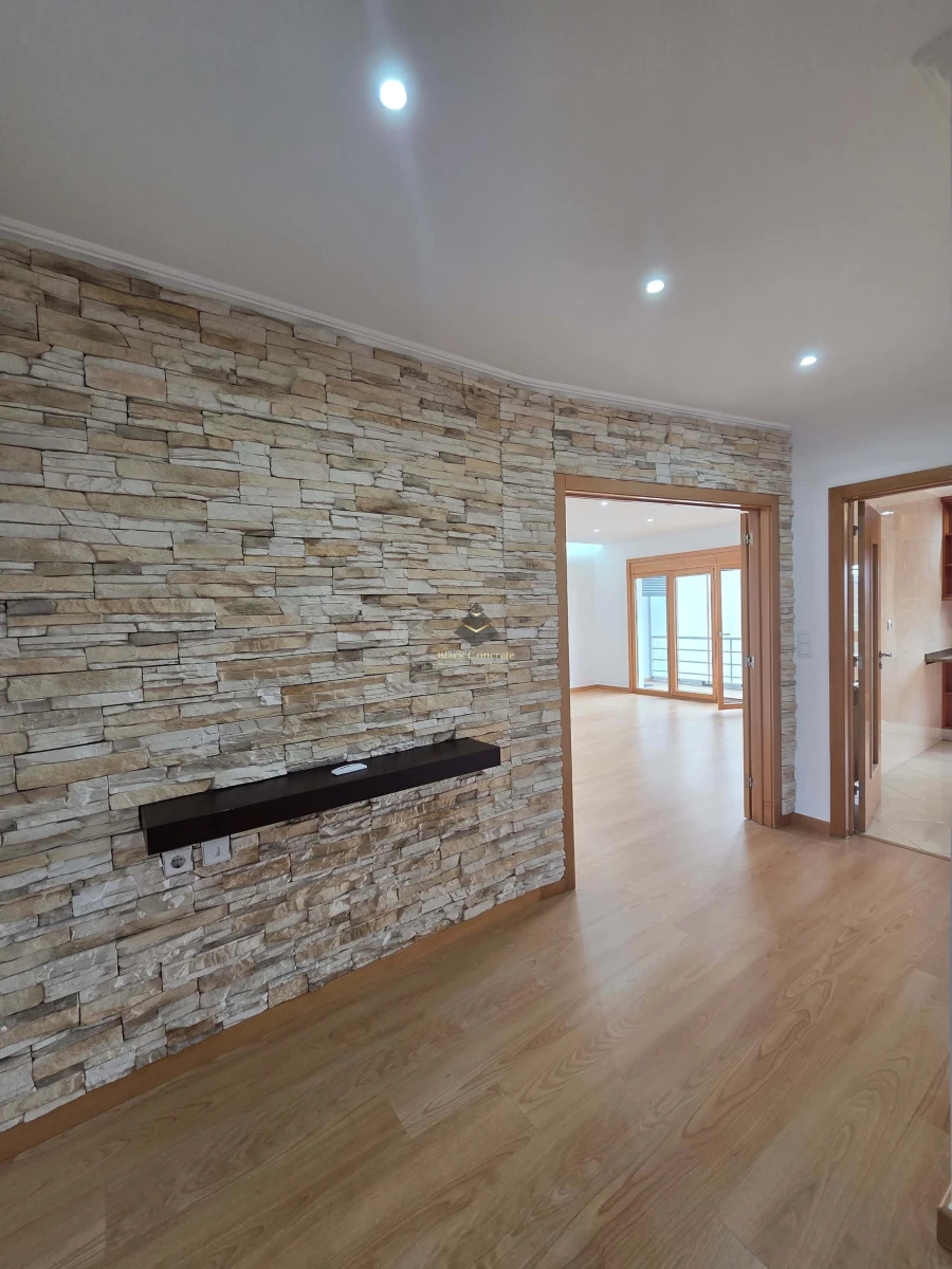 Apartamento T3 para Venda em Odivelas Foto 21