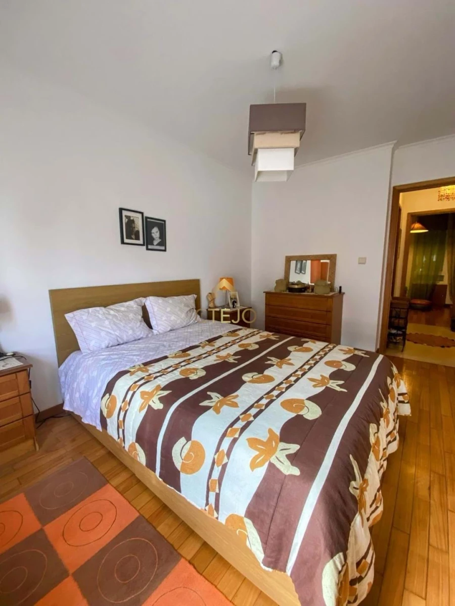 Apartamento T2 para Venda em Caparica e Trafaria Foto 7