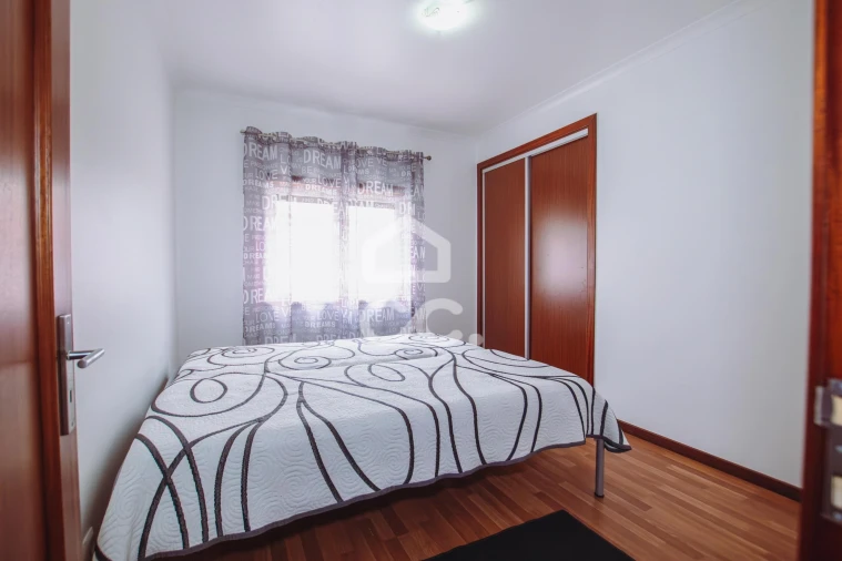 Moradia T3 para Venda em Vilarinho dos Galegos e Ventozelo Foto 17