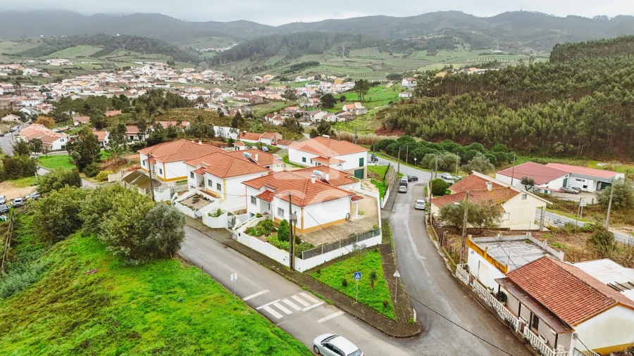 Moradia T3 para Venda em Vilarinho dos Galegos e Ventozelo Foto 27