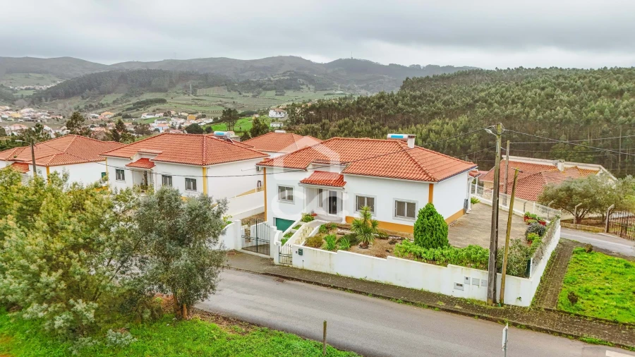 Moradia T3 para Venda em Vilarinho dos Galegos e Ventozelo Foto 29