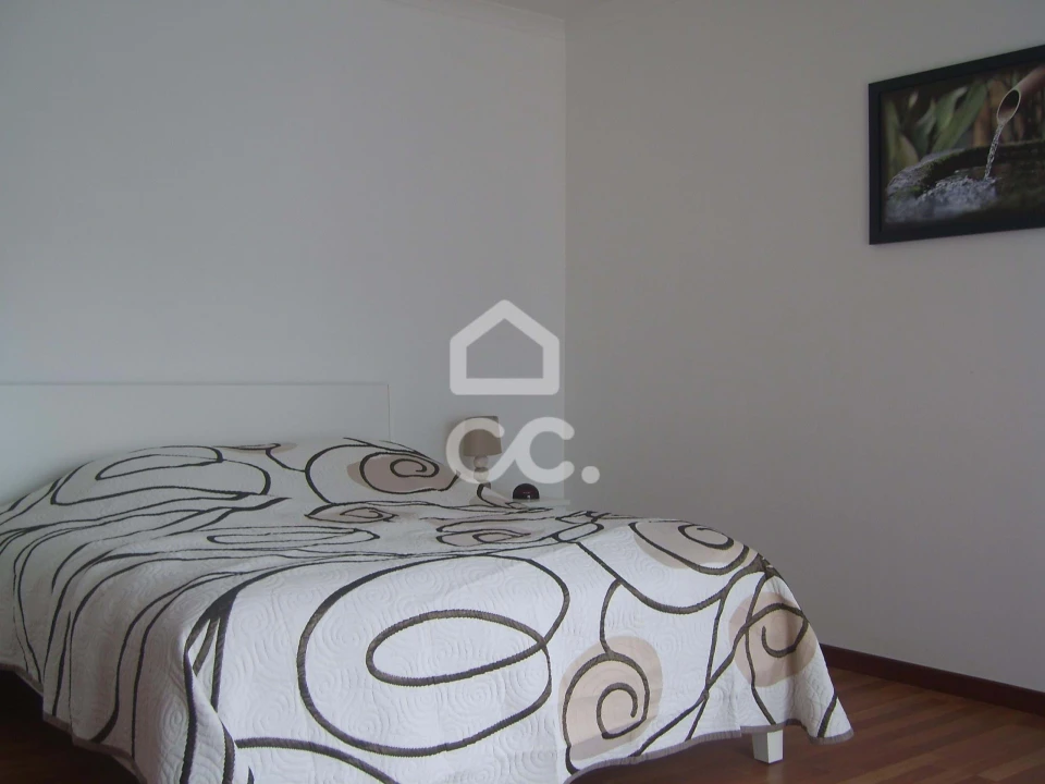 Moradia T3 para Venda em Vilarinho dos Galegos e Ventozelo Foto 6