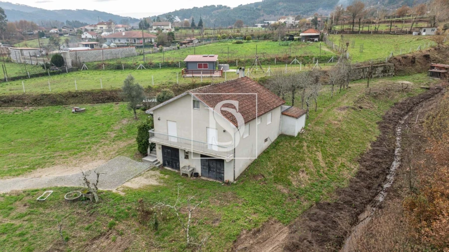 Moradia T3 para Venda em Eira Vedra Foto 26