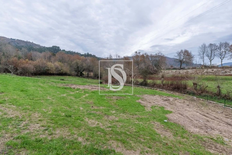 Moradia T3 para Venda em Eira Vedra Foto 36