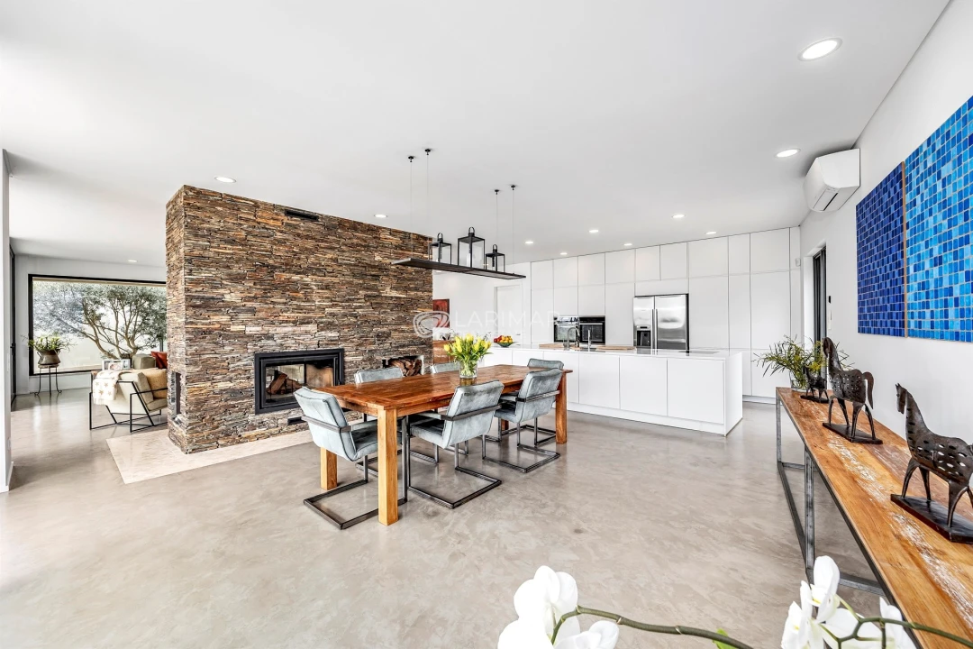 Moradia T3 para Venda em Loule (São Sebastião) Foto 8