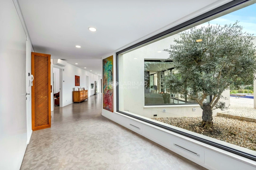 Moradia T3 para Venda em Loule (São Sebastião) Foto 3