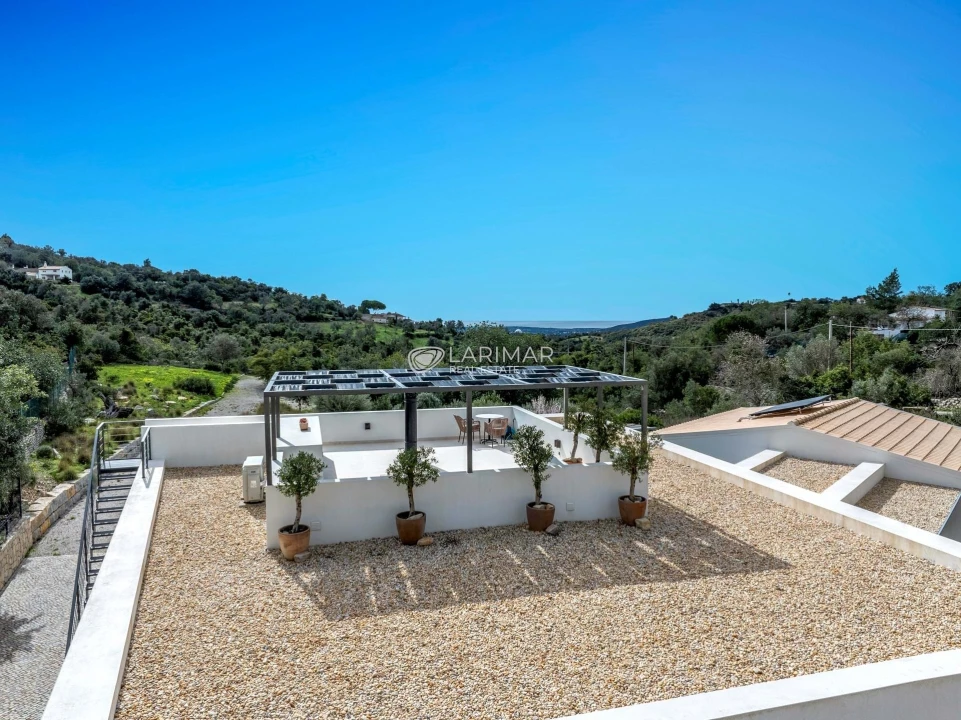 Moradia T3 para Venda em Loule (São Sebastião) Foto 21