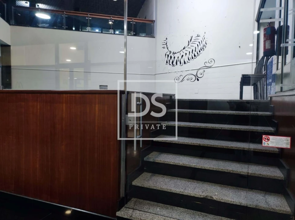 Negócio para Arrendamento em O. Azeméis, Riba-Ul, Ul, Macinhata Seixa, Madail Foto 19