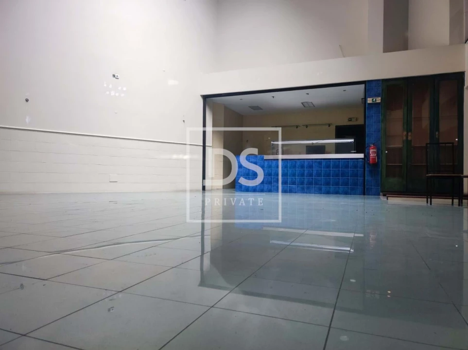 Negócio para Arrendamento em O. Azeméis, Riba-Ul, Ul, Macinhata Seixa, Madail Foto 15