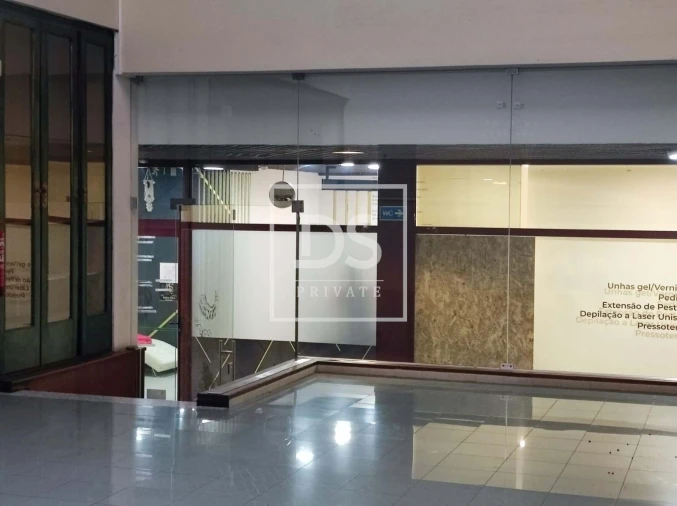 Negócio para Arrendamento em O. Azeméis, Riba-Ul, Ul, Macinhata Seixa, Madail Foto 14