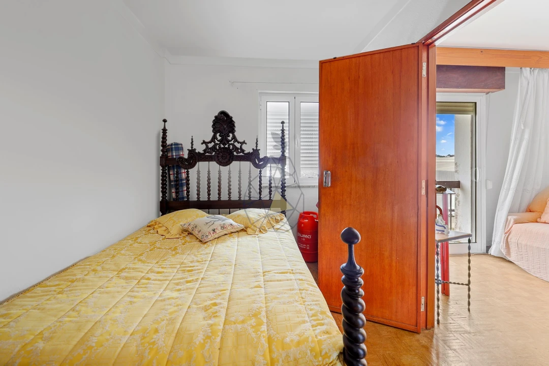 Apartamento T4 para Venda em Lagos (São Sebastião e Santa Maria) Foto 12