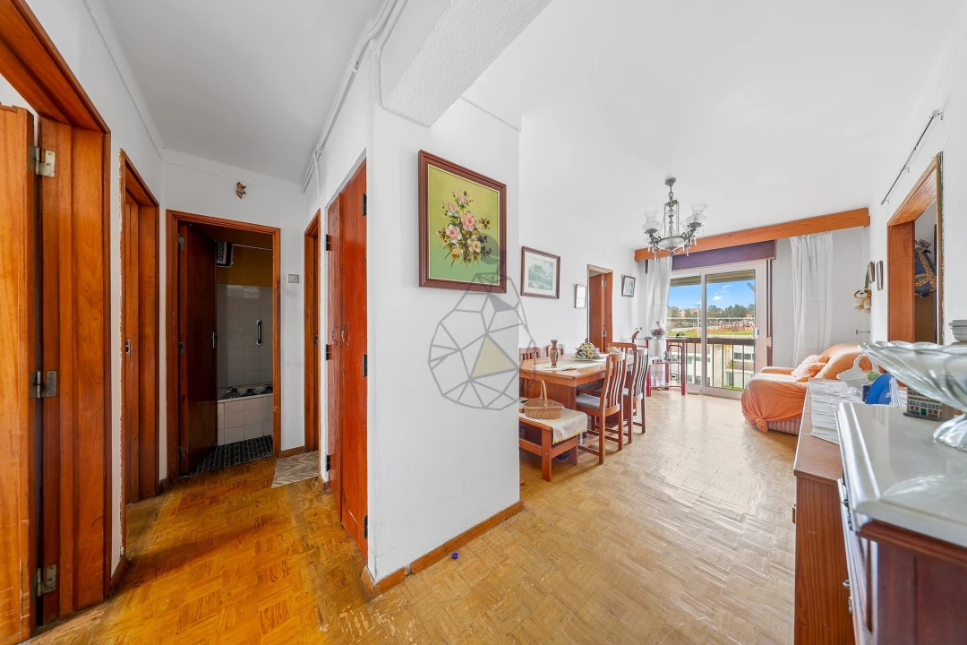 Apartamento T4 para Venda em Lagos (São Sebastião e Santa Maria) Foto 16