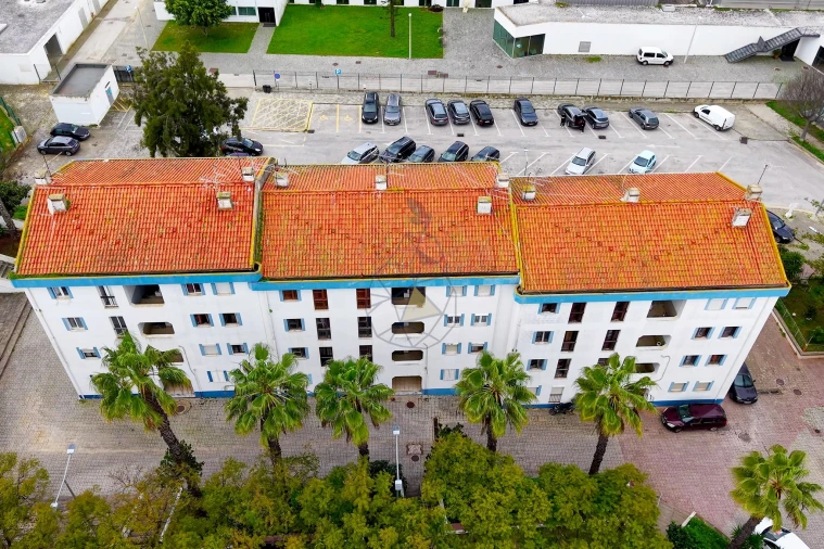 Apartamento T4 para Venda em Lagos (São Sebastião e Santa Maria) Foto 32