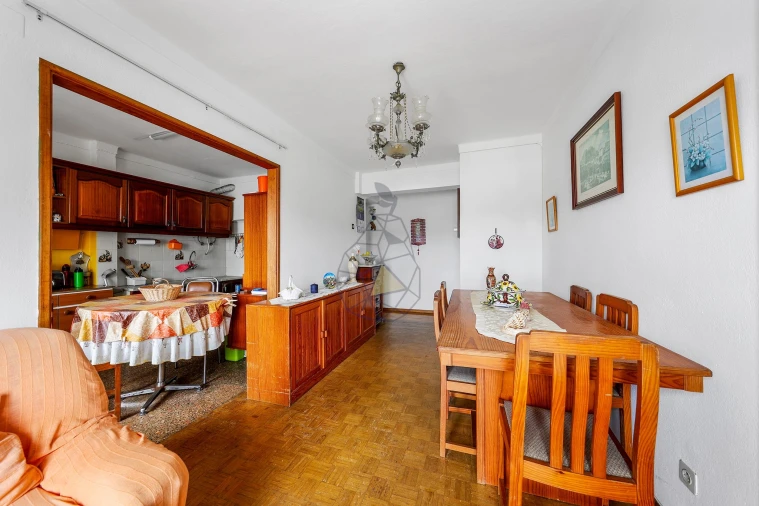 Apartamento T4 para Venda em Lagos (São Sebastião e Santa Maria) Foto 14