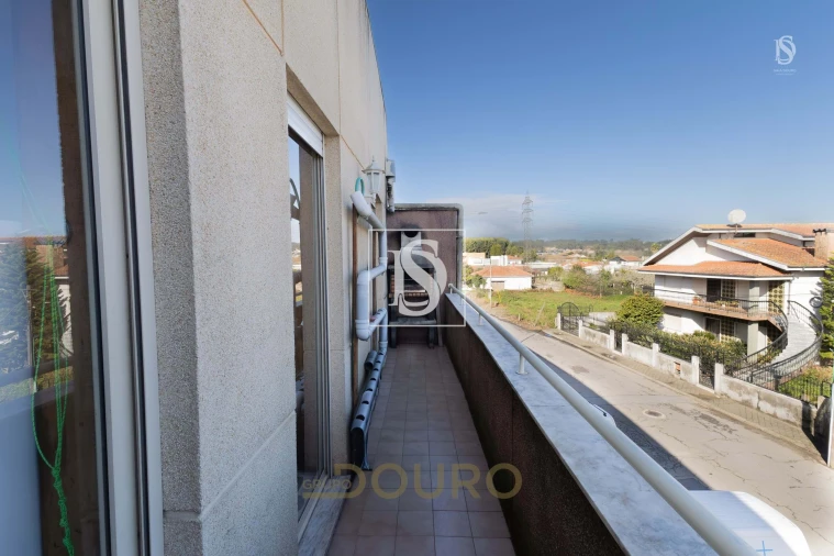 Apartamento T2 para Venda em Santa Marinha e São Pedro da Afurada Foto 1