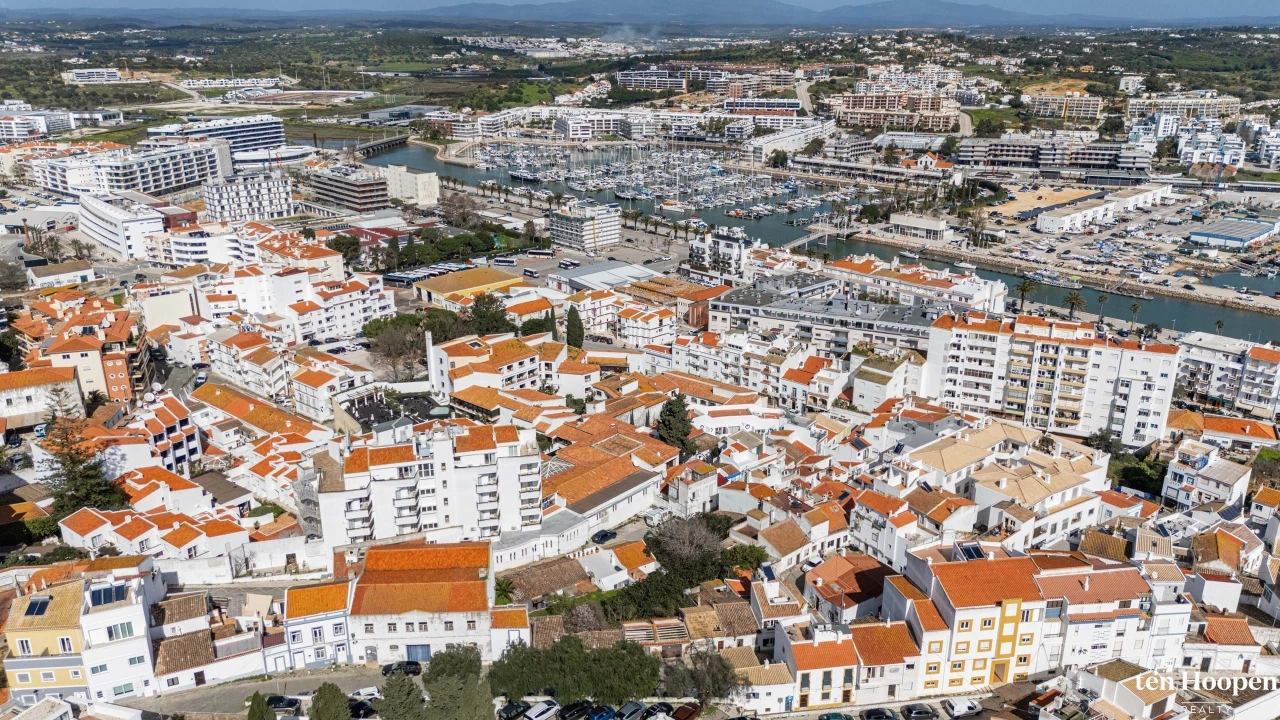 Terreno para Venda em Lagos (São Sebastião e Santa Maria) Foto 8