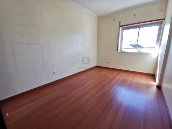 Apartamento T2 para Venda em Agualva e Mira-Sintra Foto 11