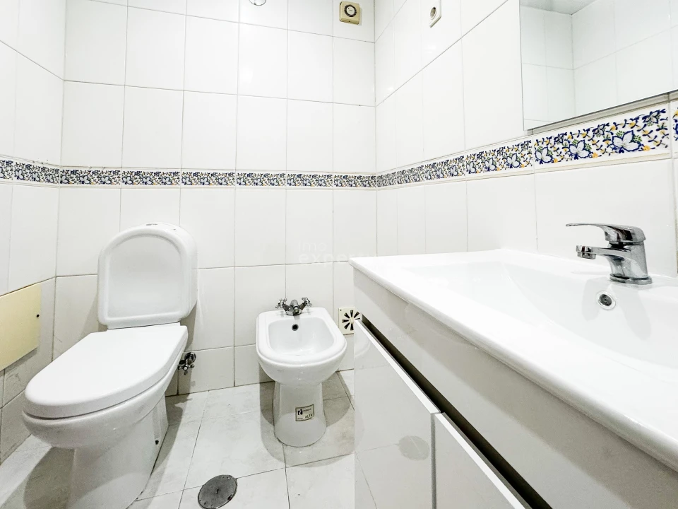 Apartamento T1 para Venda em Almada, Cova da Piedade, Pragal e Cacilhas Foto 8