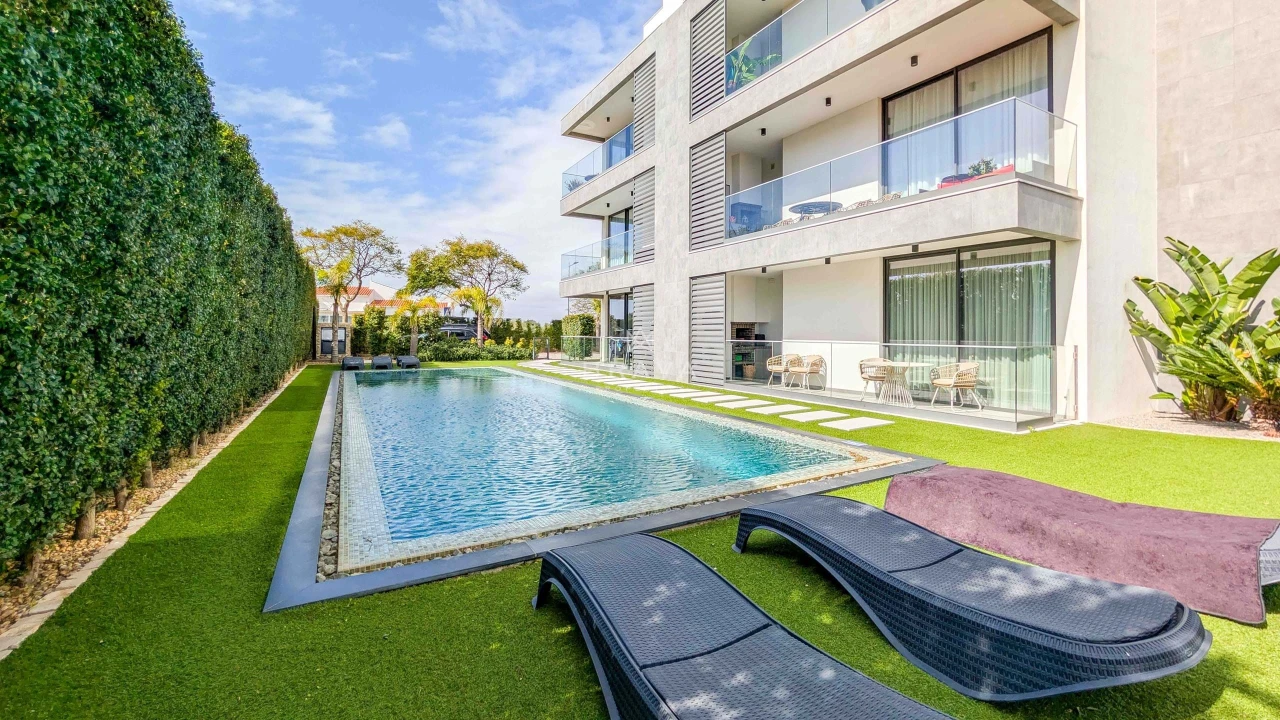 Apartamento T2 para Venda em Albufeira e Olhos de Água Foto 27